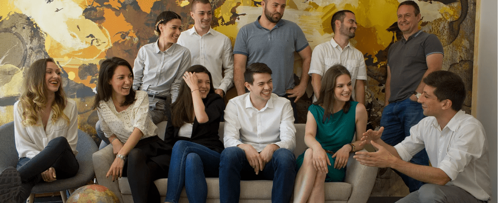 екипът на Флат Мениджър